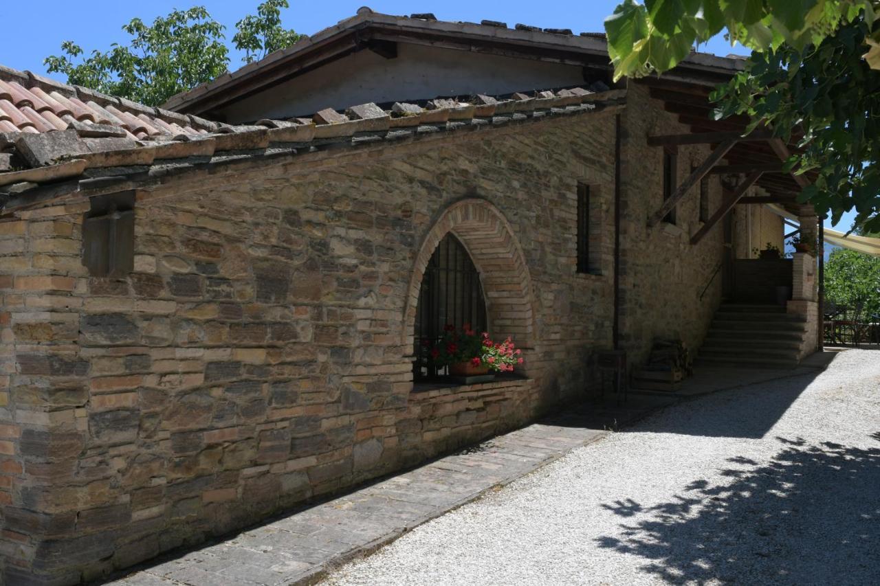 Localita S Cecilia 30, Urbania Appartement Buitenkant foto